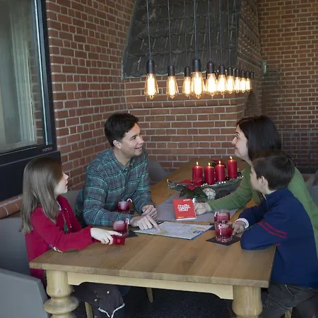 بيت شباب Ostkreuz *