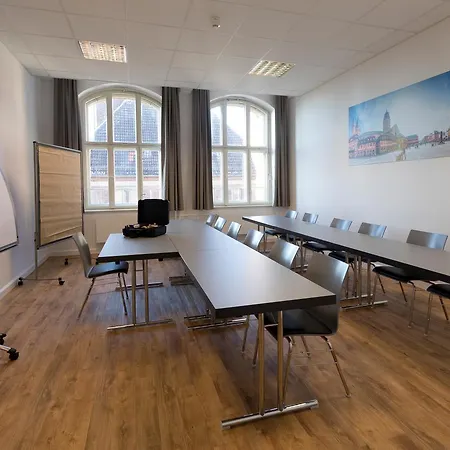 Ostkreuz * برلين